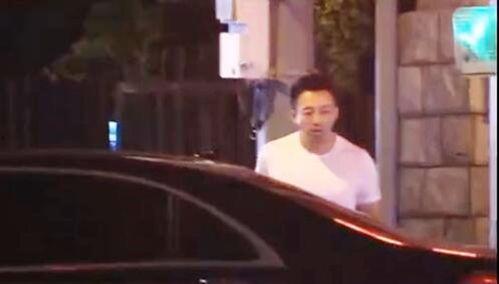 知名狗仔爆料汪小菲视频,狗仔爆料背后的真相揭秘 第1张 知名狗仔爆料汪小菲视频,狗仔爆料背后的真相揭秘 第1张